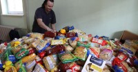 Ponad pięć ton żywności dla potrzebujących